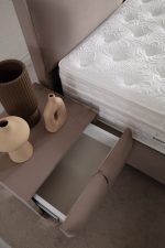 Pat Tapițat Sidney – Somieră Metalică Rabatabilă și Depozitare 4