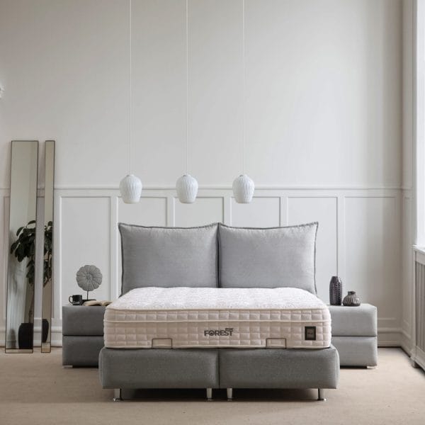 Pat tapitat Mali cu tablie tip perna dubla si somiera metalica