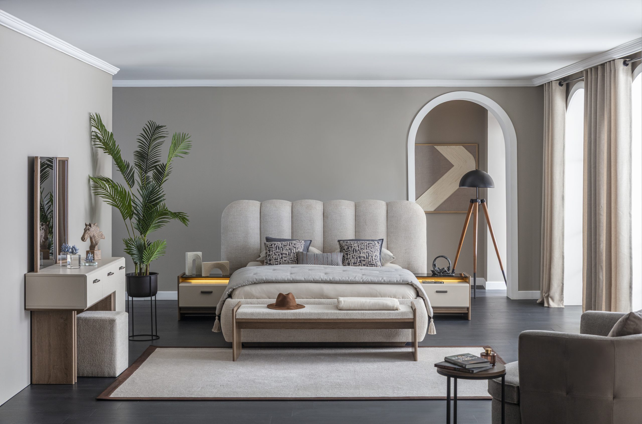 Set Dormitor STELLA – Design Modern Complet (Pat, Noptiere, Dulap, Comodă) 6