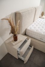 Pat Tapițat Buclé Felix – Somieră Rabatabilă și Spațiu de Depozitare 4