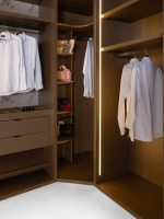 Dressing Modular MOCHA – Rafinament cu Sticlă Aurie și Iluminare LED 15