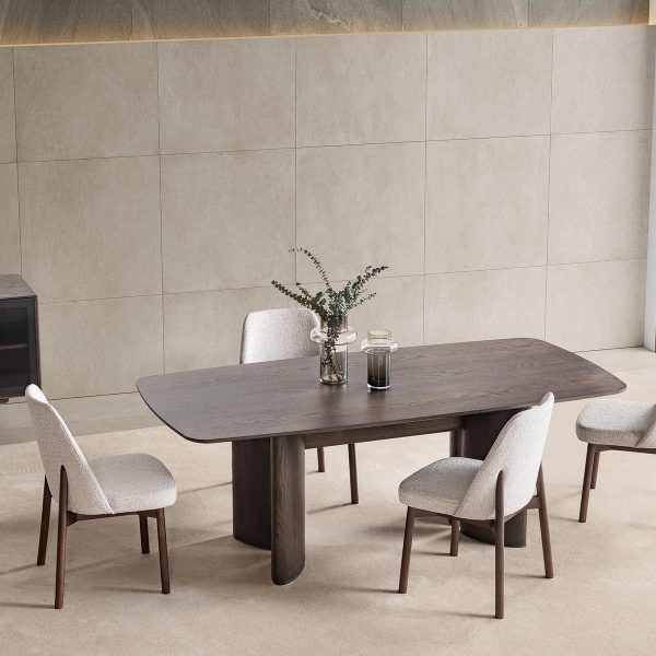 Masa dining Soho 210 cm nuc cu baza neagra riflata design modern