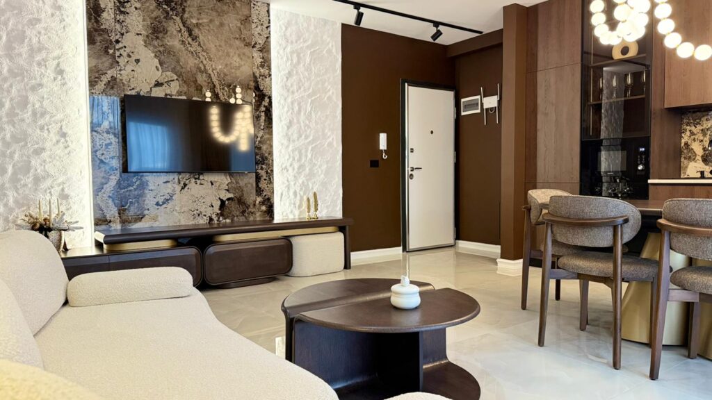 Design Inteligent în Timișoara: Cum să transformi un apartament compact într-o locuință de lux. Studiu de Caz cu Studio Concept 1